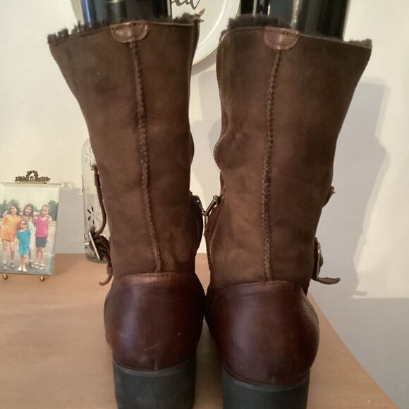 UGG BELLEVUE II SIZE 10 CONVERTIBLE BROWN LEATHER SHERPA LINED BOOTS - Picture 6 of 14